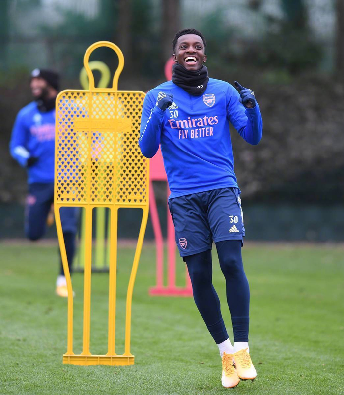 爱游戏正版-广州队2024赛季收官战