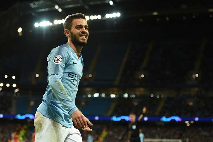 关于从布莱顿清晨防线松动到罗马再遭质疑，转折点莱比锡扳平良机的信息